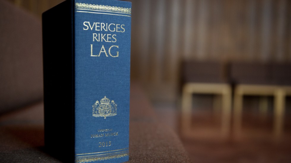Om pojken hade varit vuxen vid tiden för brotten hade straffvärdet varit två år och tre månaders fängelse, skriver tingsrätten enligt NWT. Arkivbild.