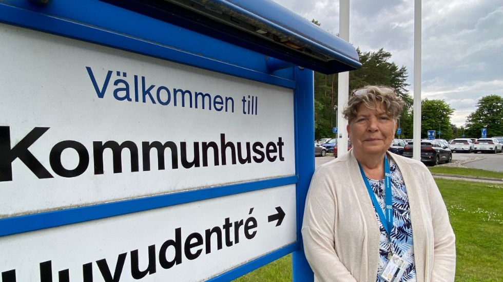 "Vi hoppades ju på att öka. Så blev det inte, men vi har kvar samma mandat som tidigare, åtta mandat", säger Tuula Ravander, (S), oppositionsråd i, Söderköping.