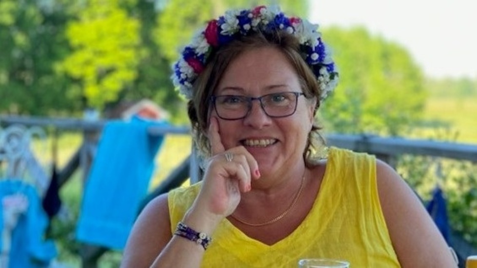 Elisabeth Eliasson från i somras. "Hon ville bara att man skulle minnas det positiva om henne. Det var hennes motto. Hon var inte ledsen. Det är typiskt mamma", säger Carolina.