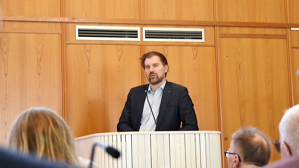 Tobias Sundberg (M), gruppledare,  fick inte bifall för förslaget på begränsningar av omställningsstödet.
