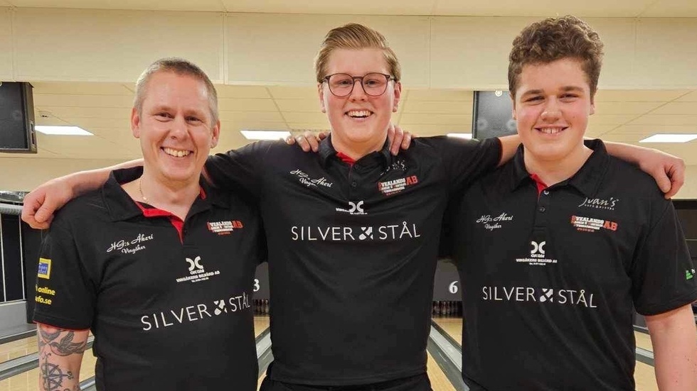 Daniel Korhonen, Melker Frisell och Rocky Månberg tog hem vinsten i DM efter en jämn finalkamp mot sina klubbkamrater. Vinsten innebär att de tagit sig vidare till SM i Västerås i maj. "Det kommer säkert bli tufft där, men ett SM är ett SM. Det är kul att få spela det", säger Melker Frisell, som ses i mitten på bilden.