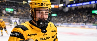 AIK-talangen om första SHL-målet: "Vart förvånad – kände bara en stor glädje"