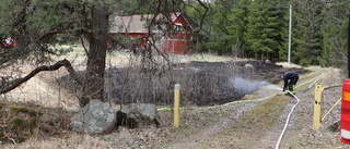 Brand på åker i Knivsta kommun