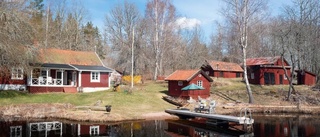 167 år gammalt hus lockar spekulanter på Hemnet • Flera charmiga stugor klickas mycket