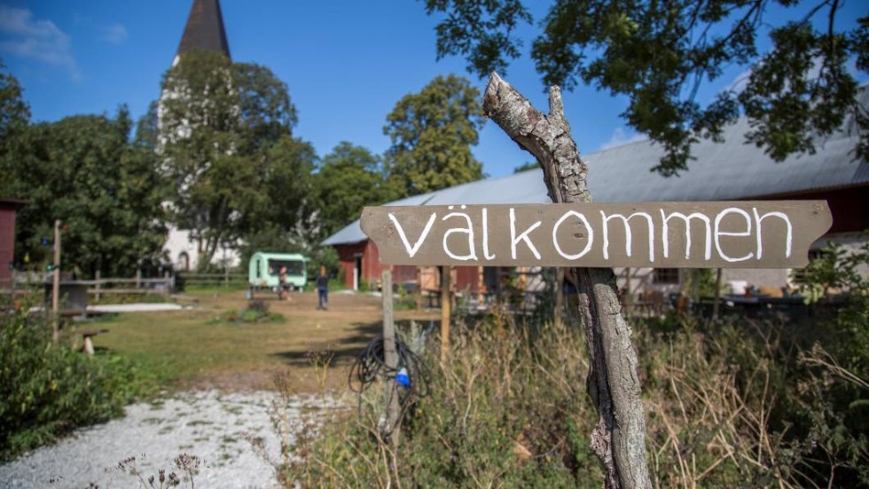 Charlotte och Joakim såg gården i Stenkyrka och bestämde sig för att satsa.
