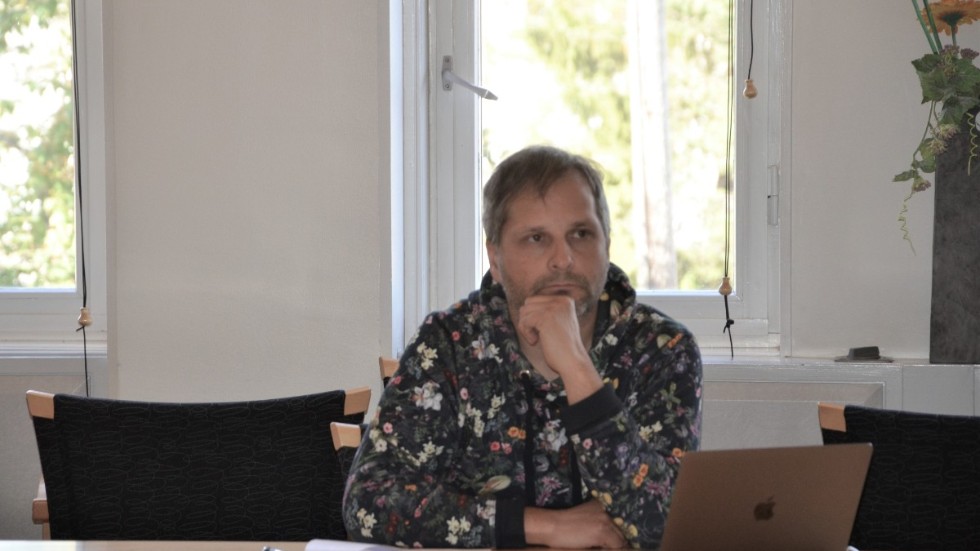 "Vi har enats om att fortsätta samtala", säger Henrik Blind, MP. 