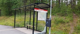 Busskuren sönderslagen