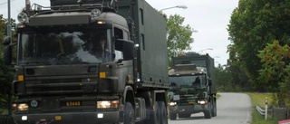 Fortsatt stora militärtransporter på E18