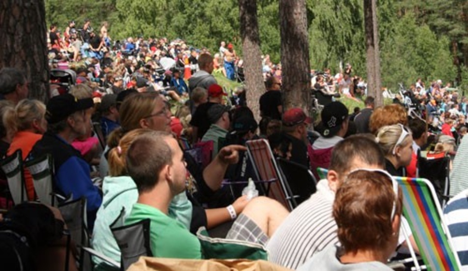 Folkracefest. Semesterracet i Vimmerby lockar varje år tusentals besökare.