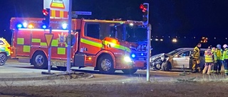 Sex drabbade i frontalkollision i Uppsala – spädbarn i bilen