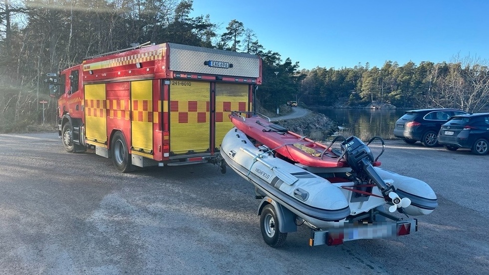 Räddningstjänsten var på plats utanför Femöre.