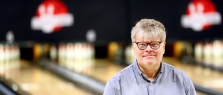 Firar 30 år som chef för Eskilstuna Bowlingcenter