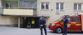 Stor utryckning till garagebrand i Nyfors