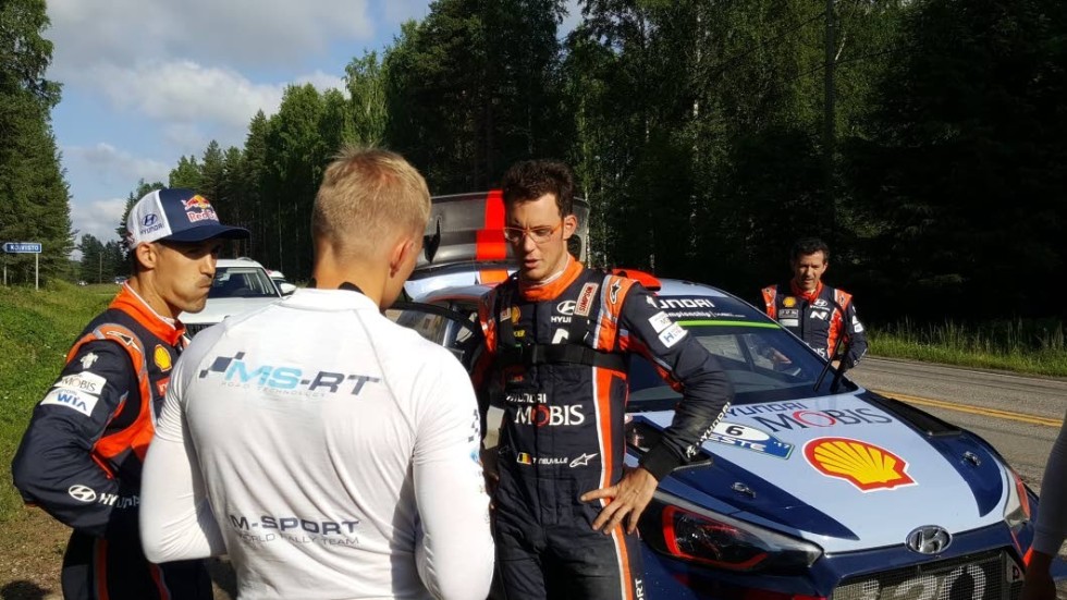Thierry Neuville drygade ut VM-ledningen tillsammans med co-driver Nicolas Gilsoul efter sin seger i Argentina.