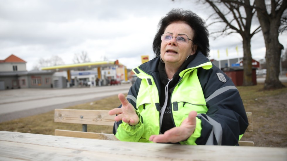 Ann Lindholm har förståelse för hyreshöjningar i fall där hyresvärden också förbättrar för hyresgästerna. "Okej om de har ett arbete med sina fastigheter, att de fixar olika saker, fine. Då har du ett samarbete med hyresvärden. Men idag finns inte det hos många hyresvärdar."