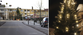 Årets adventsgran på torget hotad