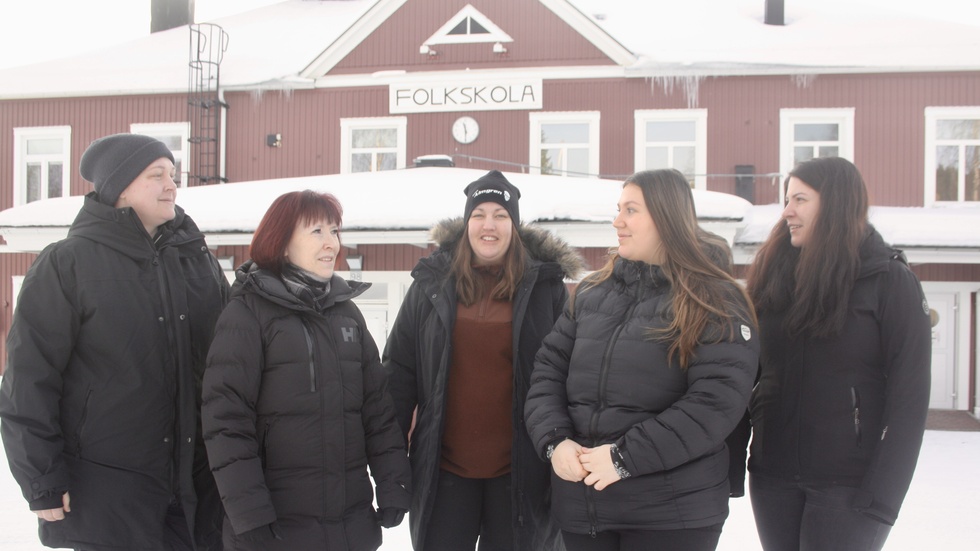 Jessica Vallsten, Vivianne Larsson, Linn Winka, Tanja Eriksson och Matilda Johansson från projektgruppen Glommersbygdens Framtid.