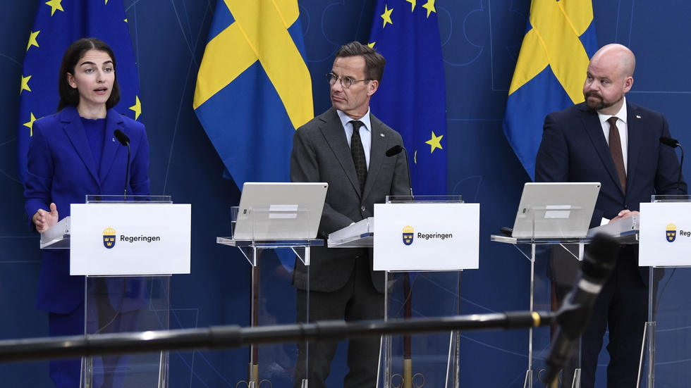 "Regeringens så kallade klimatpolitik är ett exempel på dess högljudda paradigmskiften."
