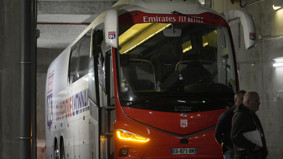 Lyons buss attackerades med stenar. Arkivbild.