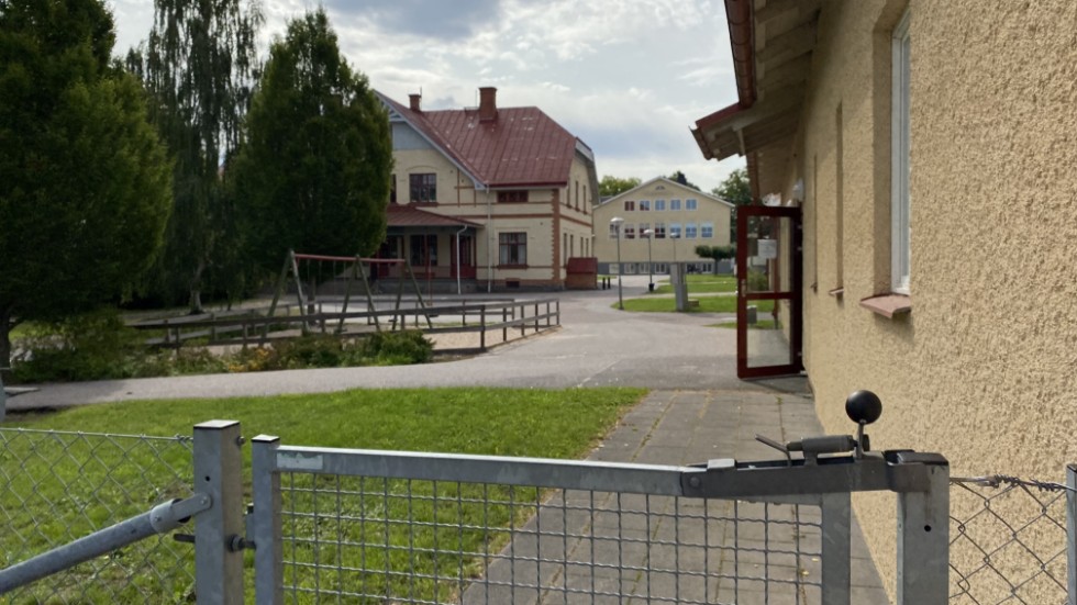 På tisdagen var åter Veta skola öppen för sina 200 elever efter att ett skolhot stängt skolan på måndagen.