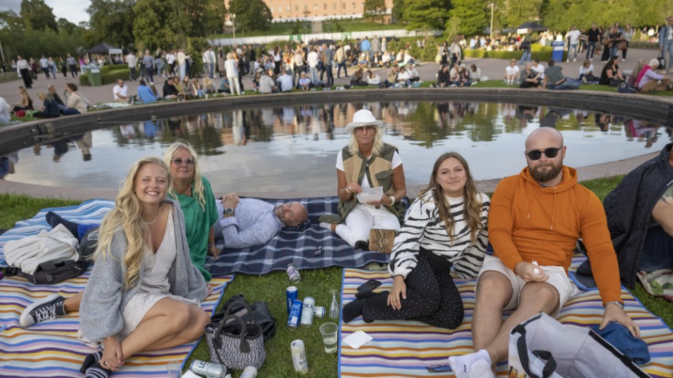 Besökarna fr v Sofia Wilson, Kristina Wilson, Fredrik Wilson Petra Wilson, My Lindberg och Simon Wilson på Veronica Maggio och Miriam Bryants konsert i Botan, 