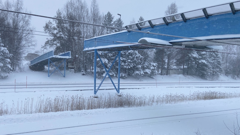 Blå bron i Skelleftehamn, snart blir den komplett.
