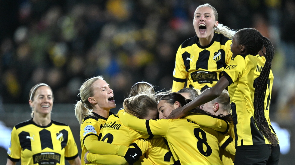 Häckenjubel efter 2–1-målet.