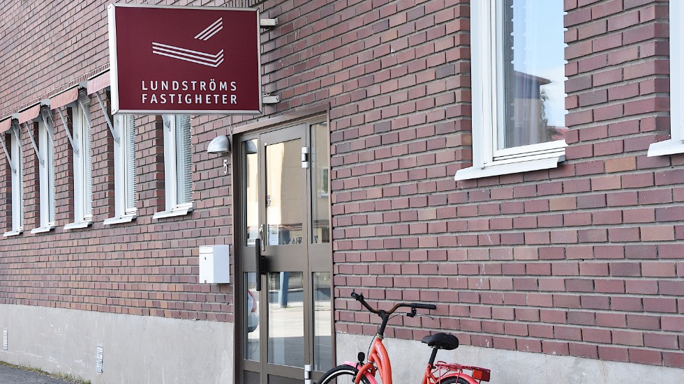 Lundströms Fastigheter har sagt upp avtalet om förhandlingsordning med Hyresgästföreningen.