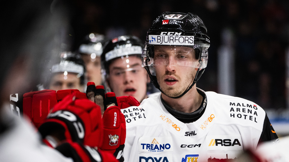 Simon Åkerström spelade nästan 20 minuter i sin SHL-debut för Malmö mot Luleå Hockey.
