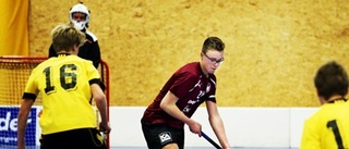 UNT-cupen flyttade in i A-hallen