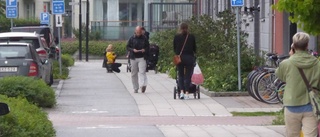 Freda gående och prioritera cykeln