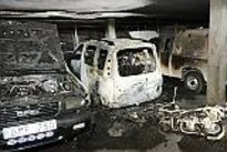 Pojkar misstänkta för stor garagebrand