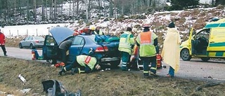 Tre skadade vid olycka nära Rimforsa