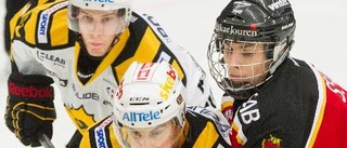 17-årige talangen Cehlarik gjorde sitt första elitseriemål - inför ögonen på NHL-scouten