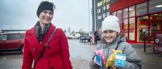 Julklappsköer dan före doppare-dan ✓Linda: "Vi handlar i sista minuten" ✓Maria: "Det blev en pruttkudde"