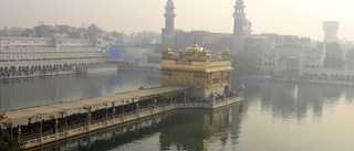 Massgripanden i jakt på separatistisk sikh