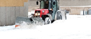 Nya styret lika dåliga på snöröjning som det förra: "Första snön och det fallerar direkt – bra start…"