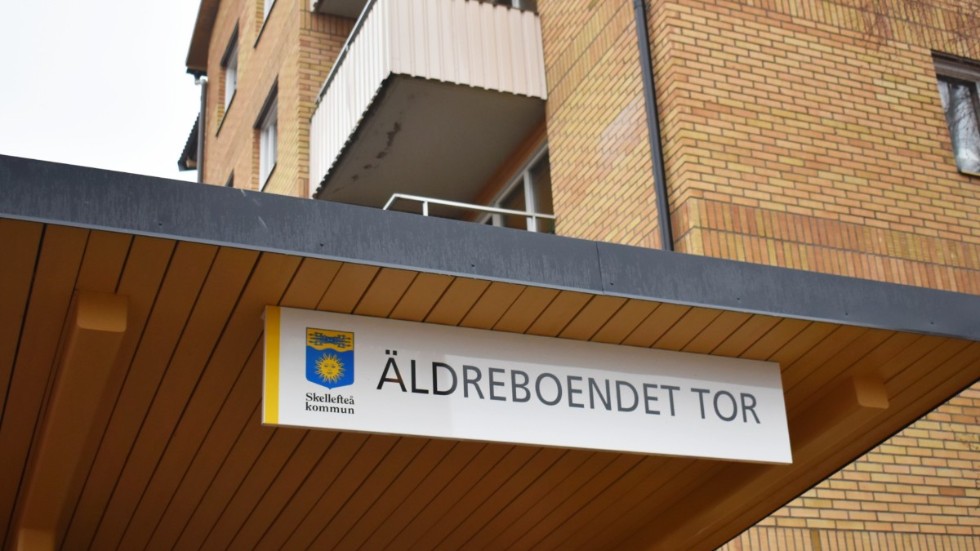 Skribenten undrar hur framtiden ser ut när det gäller äldreboenden i Skellefteå och får svar direkt.