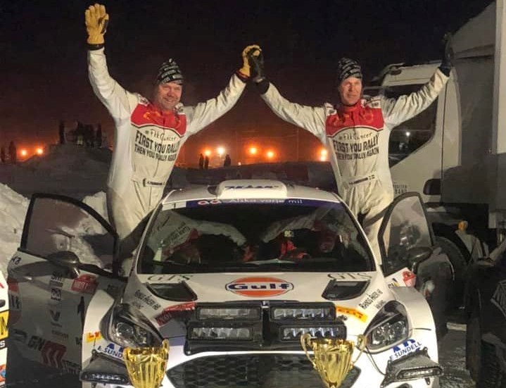 Anders Fredriksson och P-G Andersson efter segern i Boden. 