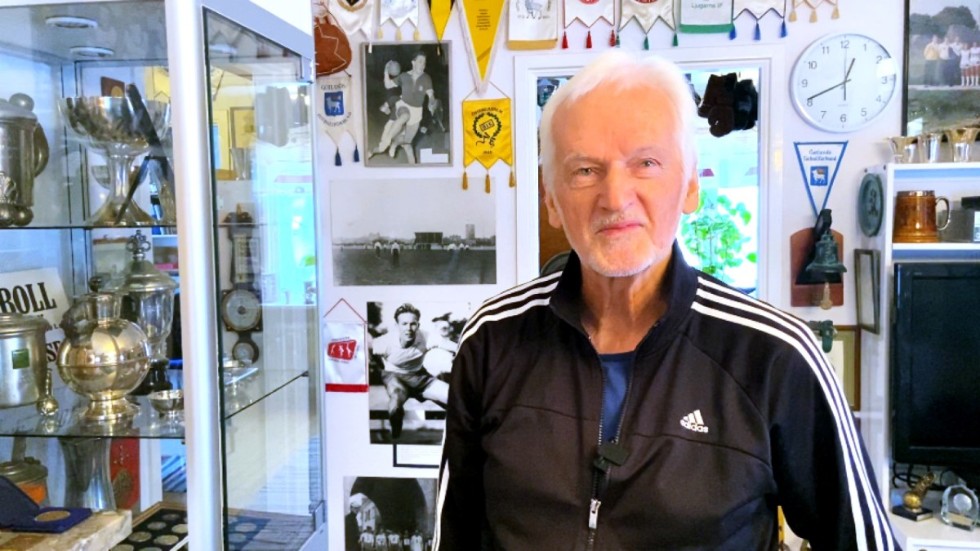Kjellåke "Kjellis" Nordström lägger ner många timmar i veckan för att dokumentera den gotländska idrottshistorien och fylla de luckor som finns.