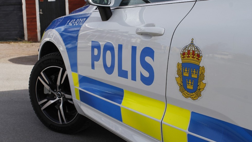 En polisanmälan om vårdslöshet i trafik har upprättats. 