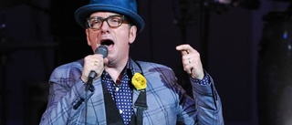 Elvis Costello till Linköping