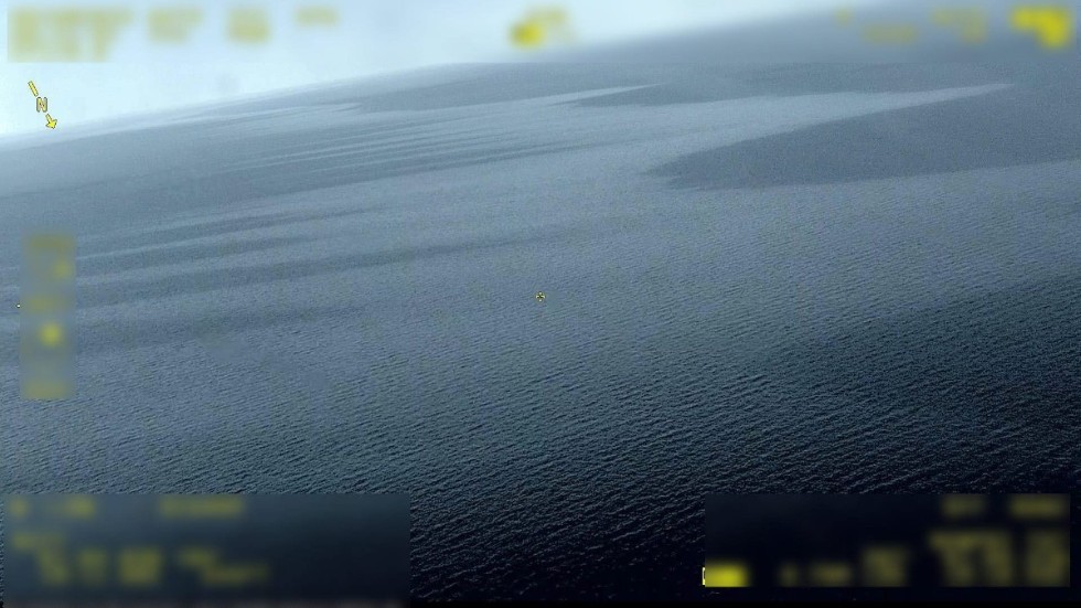 Ett stort utsläpp av tallolja upptäcktes i Bottenhavet i början av juni. Nu läggs utredningen ned. Arkivbild.
