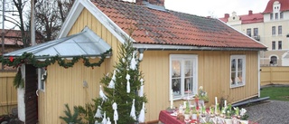 Julmarknad i miniformat lockade runt 100 besökare