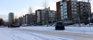 Busliv på Kyrkparkeringen upprör boende