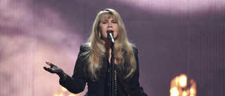 Stevie Nicks ställer in alla spelningar