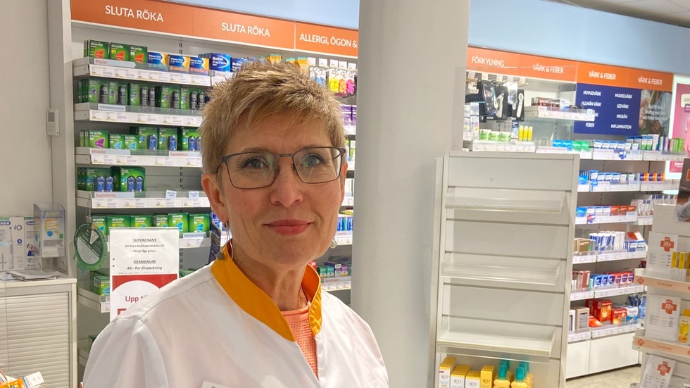 Galina Wotinseva, parmaceut/butikschef för Doz apotek i Präntaren.