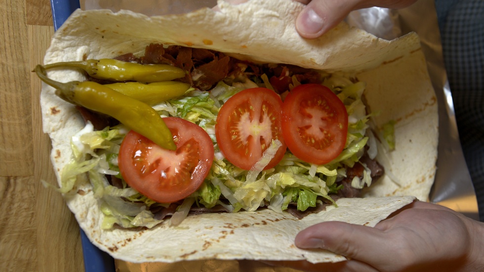 Kycklingkebab återkallas eftersom den kan innehålla mjukplast. Arkivbild.