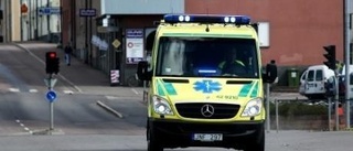 Ambulans dras in i Piteå