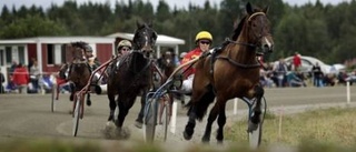 Dags för bygdetrav på Vitsand